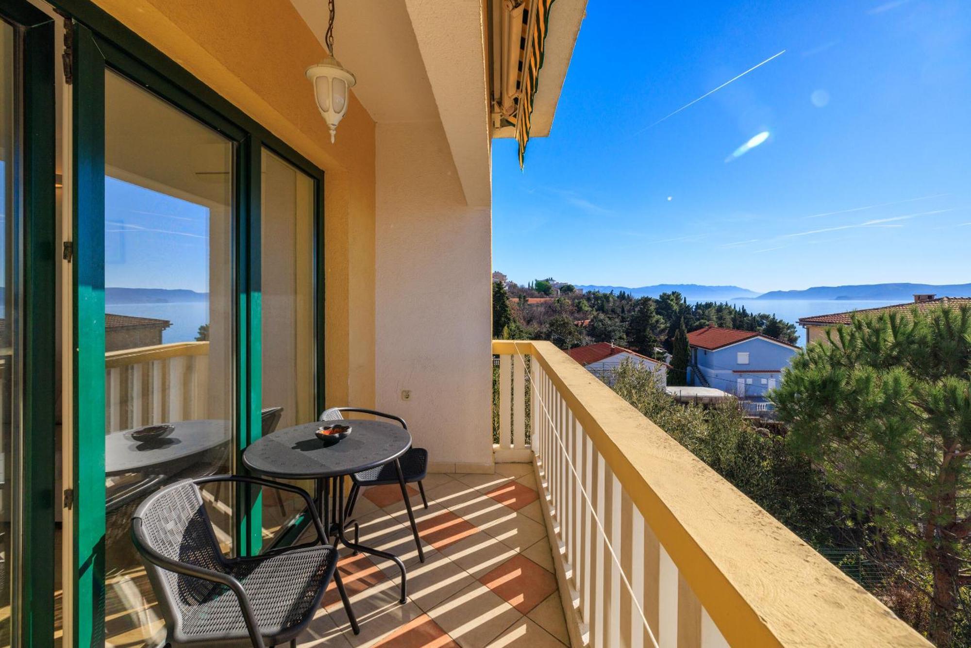 Apartments Neno Crikvenica Exterior foto